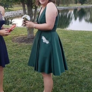 David’s Bridal Forest Green Homecoming Dress